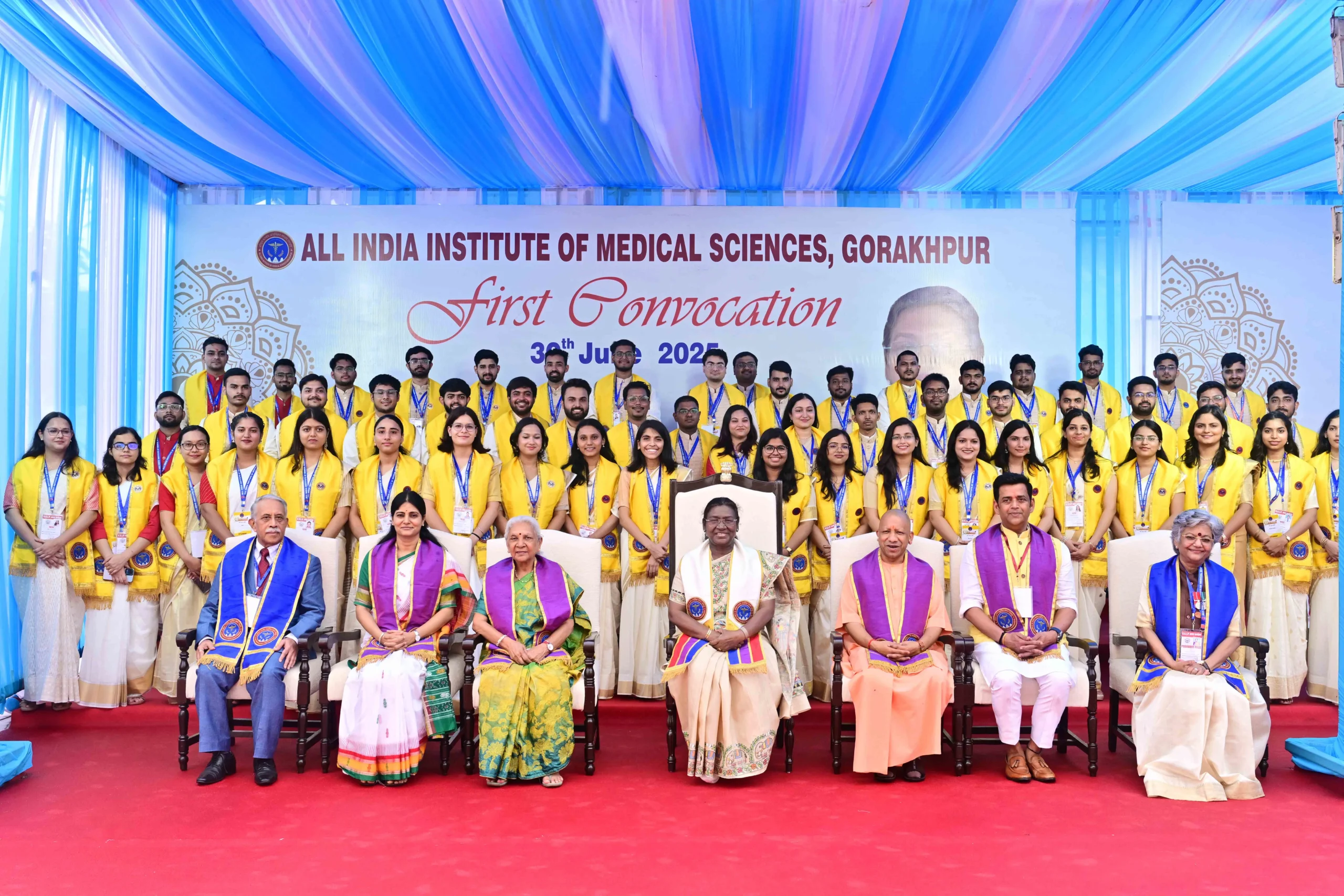 1000160689 President Droupadi Murmu during AIIMS Gorakhpur convocation